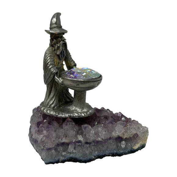 Spoontiques Pewter Wizard Figurine Amethyst Rock Iridescent Crystal CauldroN - Picture 10 of 16
